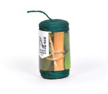 Jutesnøre i grønn til hagearbeid som oppbinding av planter og støtte, i tillegg til pakking, dekorasjon eller håndverk.