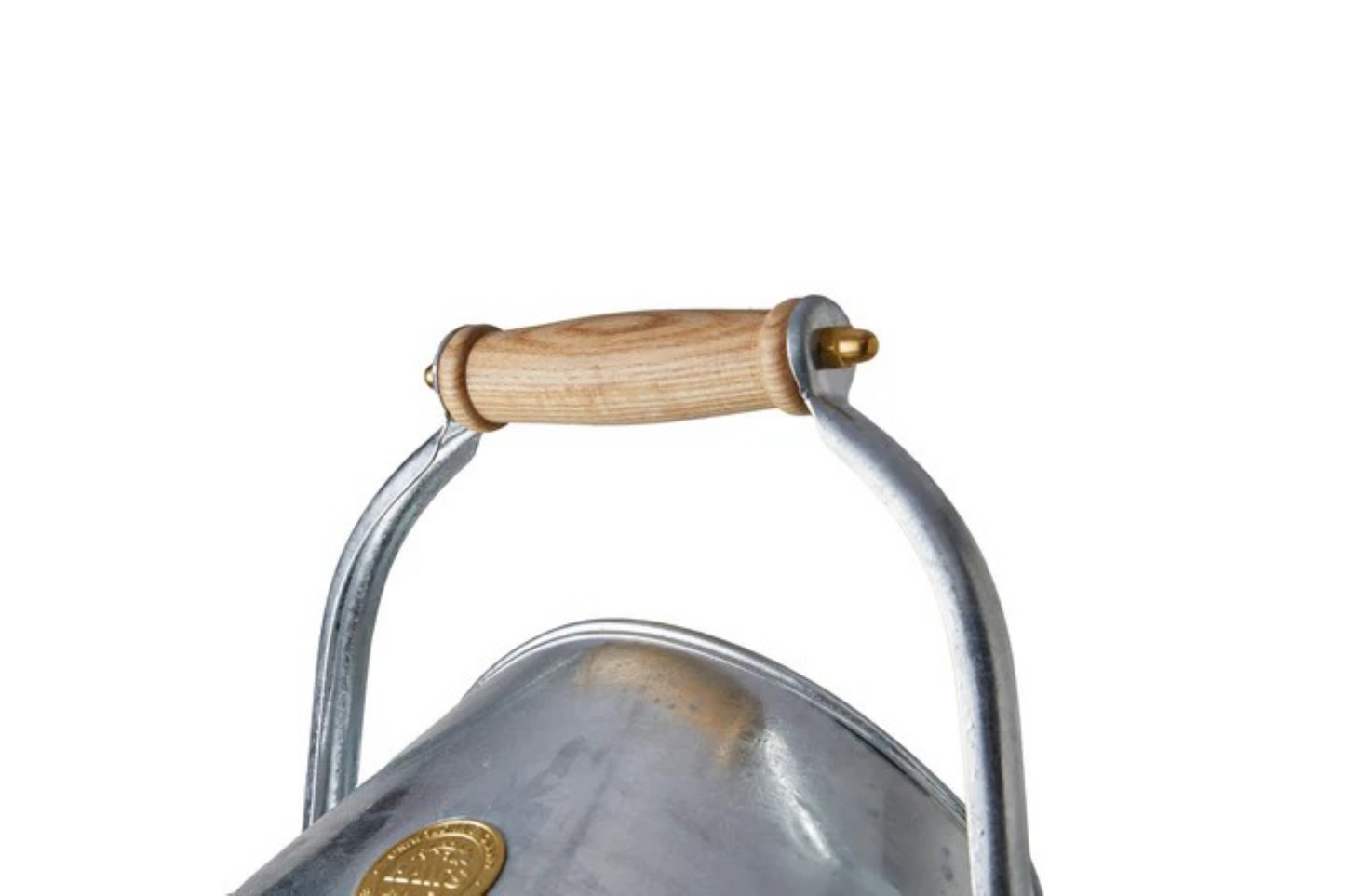 Klassisk galvanisert vannkanne på 4,5 L med ergonomiske håndtak, grov sprederose og tidløst design. Håndlaget kvalitet med 10 års garanti.