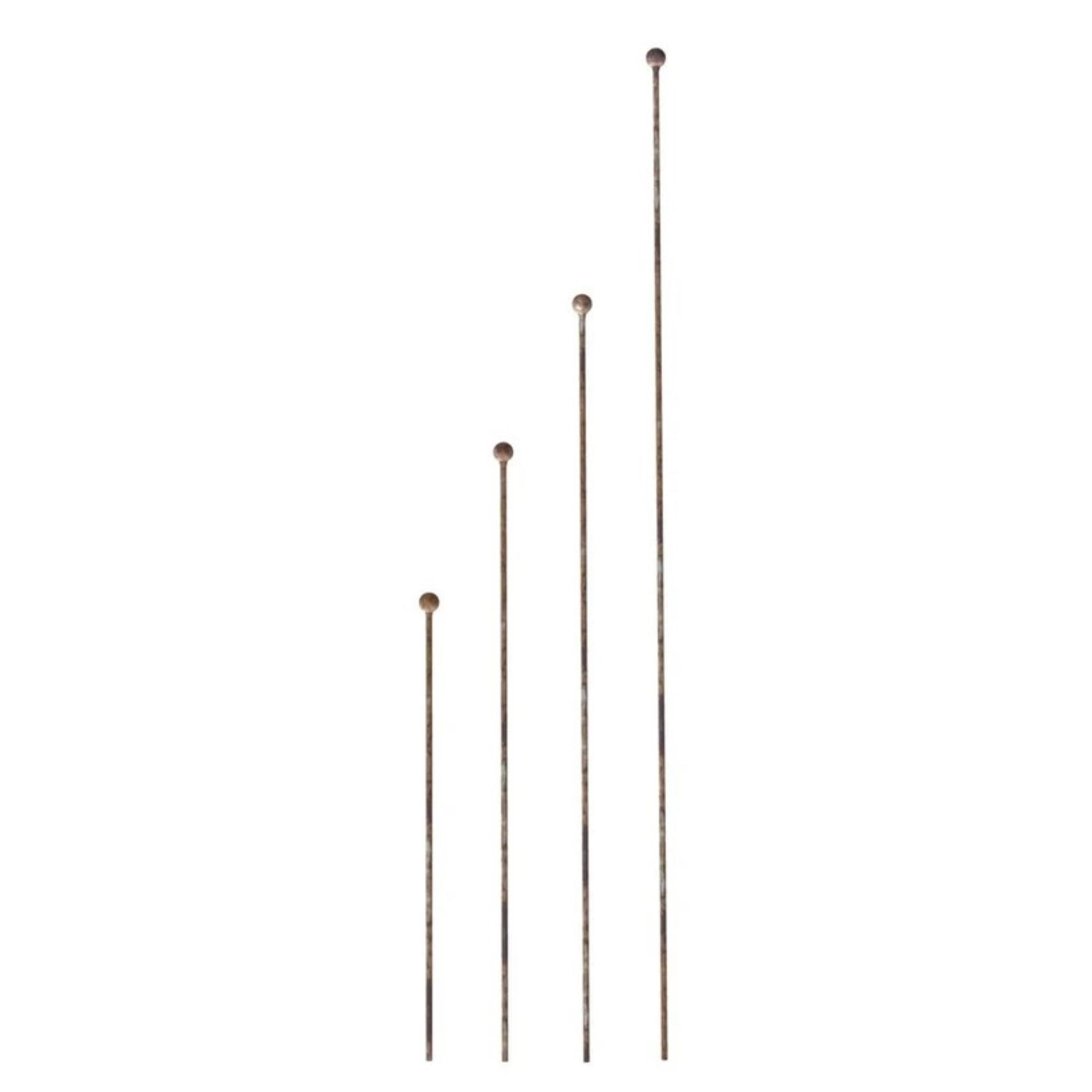 Plantestøtter fra Muntons i fire høyder: 90, 120, 150 og 180 cm