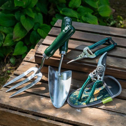 Hageredskaper fra Woodland Wonders-serien