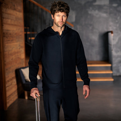 After Garden loungegenser herre med glidelås – behagelig hoodie for reise, fritid og avslappede dager.