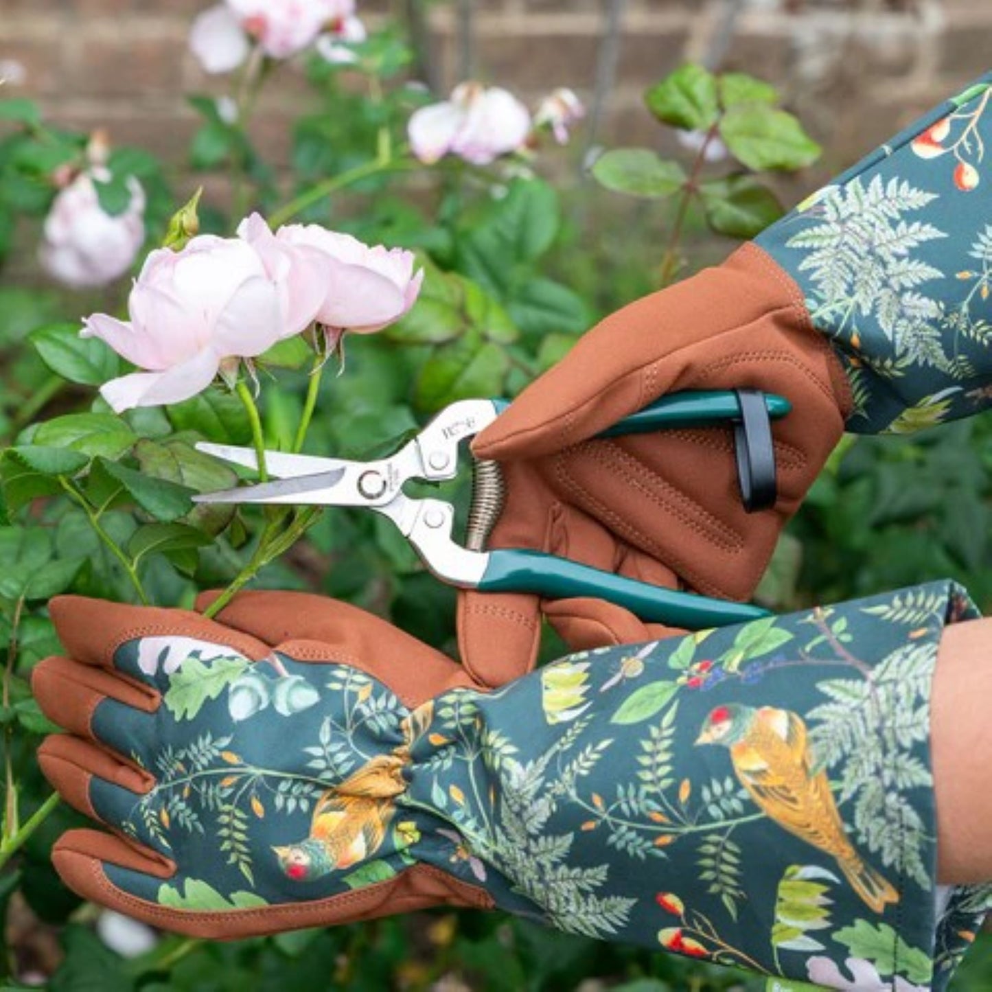Plantesaks til urter og blomster i hagen
