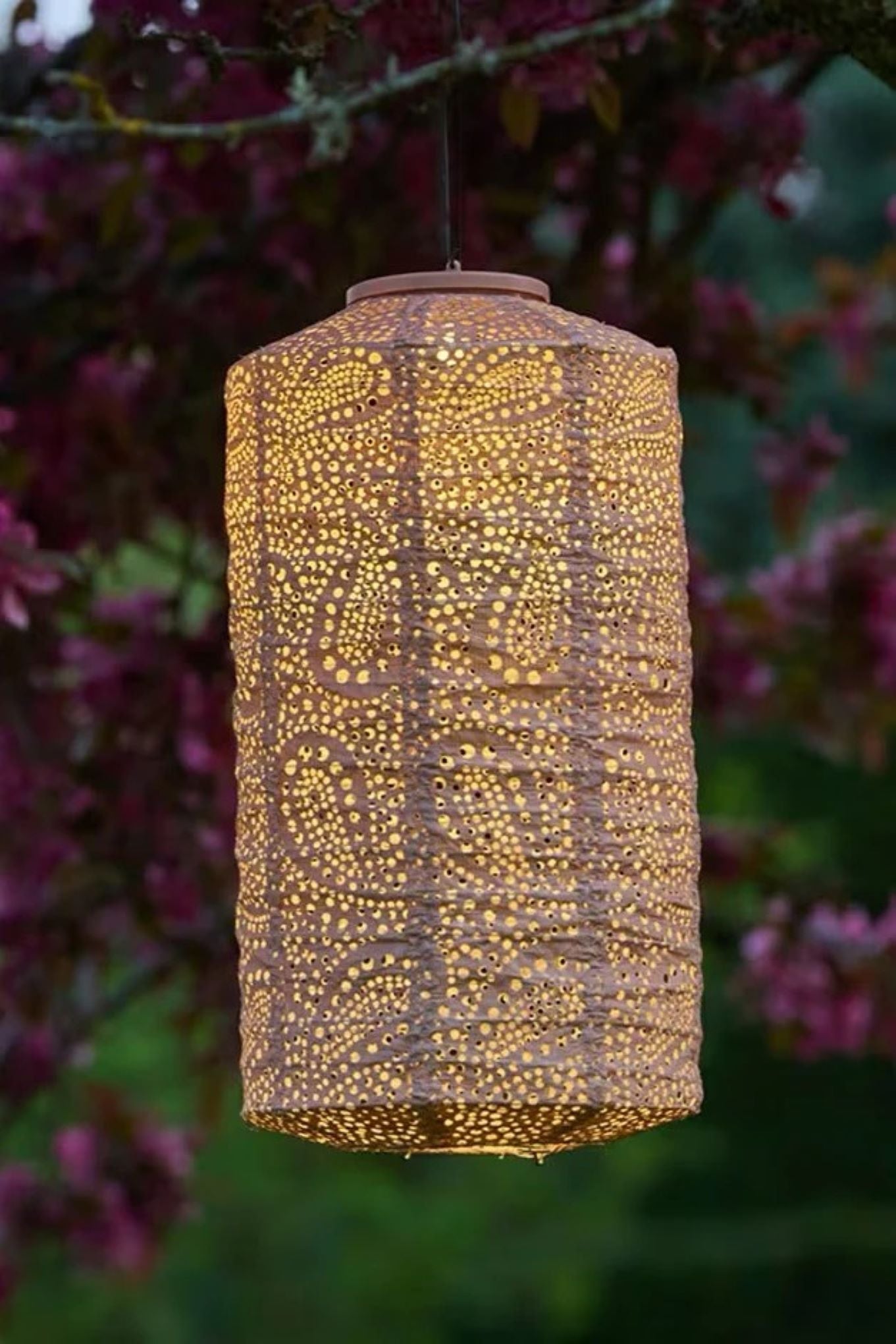 rosa solcellelykt sylinder design utendørs belysning